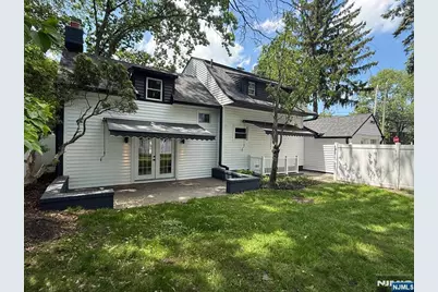 867 River Road, Teaneck Township, NJ 07666 - Photo 27