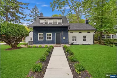 867 River Road, Teaneck Township, NJ 07666 - Photo 3
