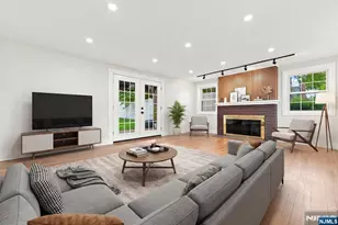 867 River Rd, Teaneck Township, NJ 07666 - Photo 5