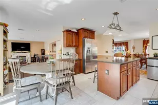 244 McElroy Ave, Fort Lee, NJ 07024 - Photo 17