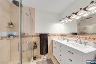 244 McElroy Ave, Fort Lee, NJ 07024 - Photo 25