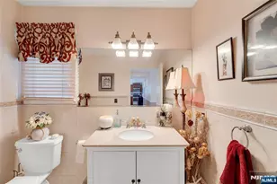 244 McElroy Ave, Fort Lee, NJ 07024 - Photo 21