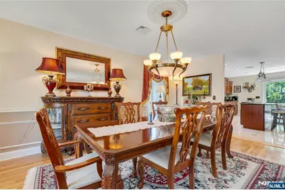 244 McElroy Avenue, Fort Lee, NJ 07024 - Photo 11