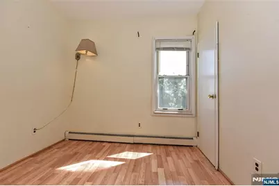 70 Main Avenue, Wallington, NJ 07057 - Photo 15