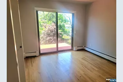 519 Broad Avenue, Palisades Park, NJ 07650 - Photo 11