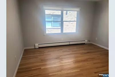 519 Broad Avenue, Palisades Park, NJ 07650 - Photo 9