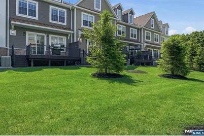 202 Brandon Court, Montvale, NJ 07645 - Photo 45