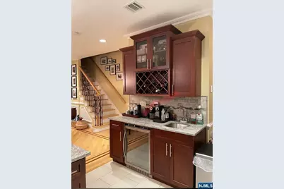 146B Morningside Lane B #B, Palisades Park, NJ 07650 - Photo 5