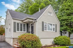 200 Evergreen St, Hillsdale, NJ 07642 - Photo 1
