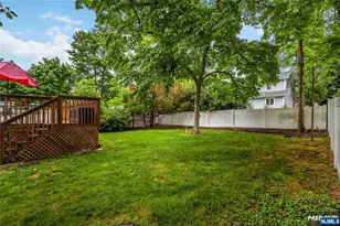 200 Evergreen St, Hillsdale, NJ 07642 - Photo 31