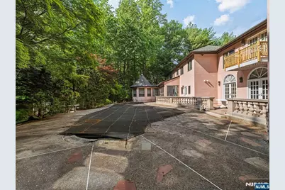 708 Ashmont Road, Franklin Lakes, NJ 07417 - Photo 9