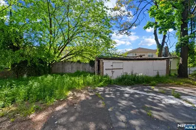 72 Seymour Avenue 1 #1, Newark, NJ 07108 - Photo 29