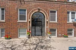 57 Corbin Ave 42, Jersey City, NJ 07306 - Photo 17