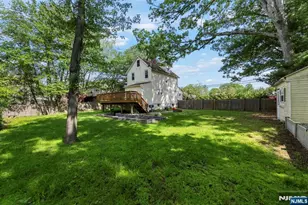 9 Belden Pl, Norwood, NJ 07648 - Photo 17