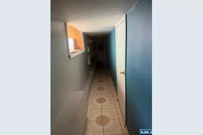 256 Van Houten Street, Paterson, NJ 07501 - Photo 3