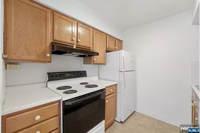 265 Main Street 704 #704, Ridgefield Park, NJ 07660 - Photo 11