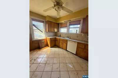 12 Hillcrest Road, Maplewood, NJ 07040 - Photo 15