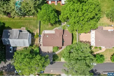 22 Kendrick Street, Paramus, NJ 07652 - Photo 33