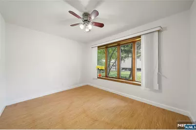 22 Kendrick Street, Paramus, NJ 07652 - Photo 11