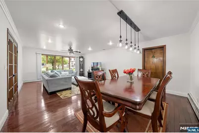 22 Kendrick Street, Paramus, NJ 07652 - Photo 9