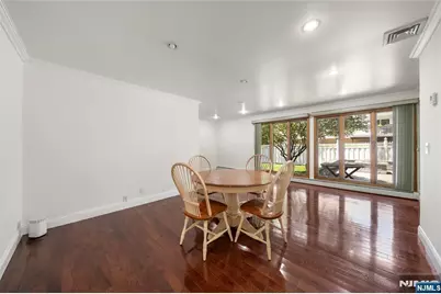 22 Kendrick Street, Paramus, NJ 07652 - Photo 7