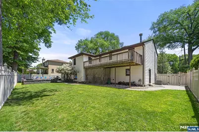 22 Kendrick Street, Paramus, NJ 07652 - Photo 31