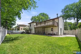 22 Kendrick St, Paramus, NJ 07652 - Photo 31