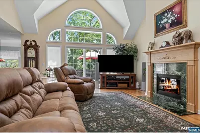 15 Bracken Hill Road, Hamburg, NJ 07419 - Photo 11