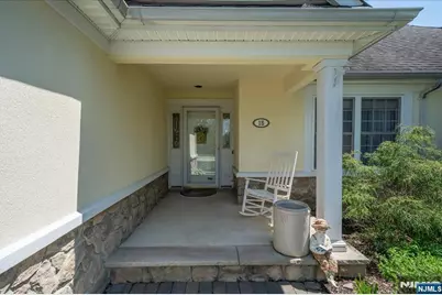15 Bracken Hill Road, Hamburg, NJ 07419 - Photo 7