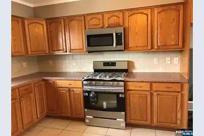 313 Copeland Avenue, Lyndhurst Township, NJ 07071 - Photo 9