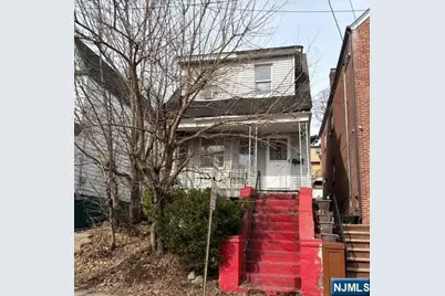 39 Newton Place, Irvington, NJ 07111 - Photo 1
