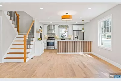 57 E Hudson Avenue, Englewood, NJ 07631 - Photo 5