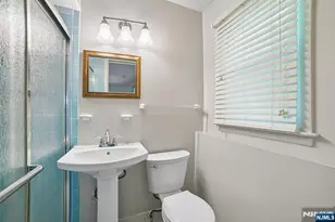 743 Wood Ave, Edison, NJ 08820 - Photo 33