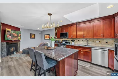 69 Peach Hill Court, Ramsey, NJ 07446 - Photo 5