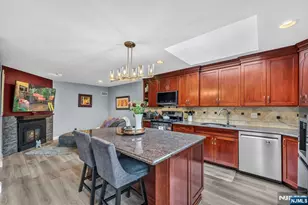 69 Peach Hill Ct, Ramsey, NJ 07446 - Photo 5