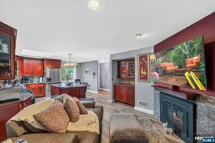 69 Peach Hill Ct, Ramsey, NJ 07446 - Photo 7