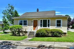 52 Central Ave, Butler, NJ 07405 - Photo 3