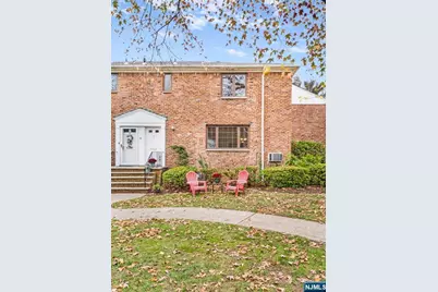 31 Troy Drive B #B, Springfield, NJ 07081 - Photo 7