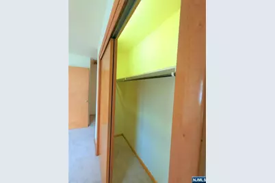 404 Jackson Avenue, Hackensack, NJ 07601 - Photo 13