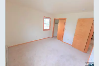 404 Jackson Avenue, Hackensack, NJ 07601 - Photo 19