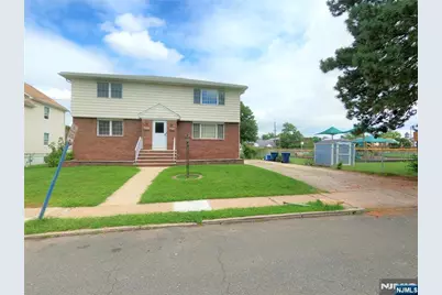 404 Jackson Avenue, Hackensack, NJ 07601 - Photo 1