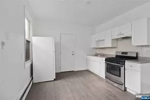 8-10 N 3rd St, Paterson, NJ 07522 - Photo 15