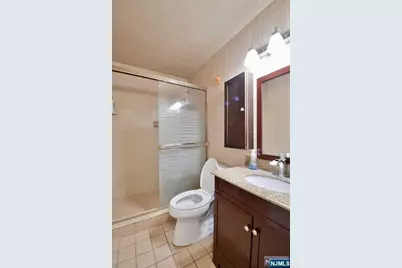 628 River Road, Teaneck Township, NJ 07666 - Photo 7
