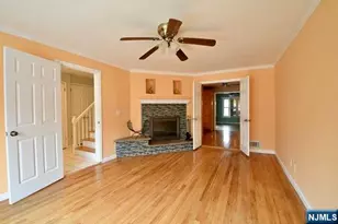 628 River Rd, Teaneck Township, NJ 07666 - Photo 3