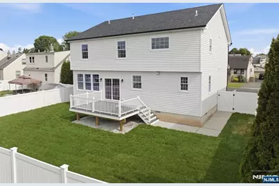 137 Platt Avenue, Saddle Brook Township, NJ 07663 - Photo 31