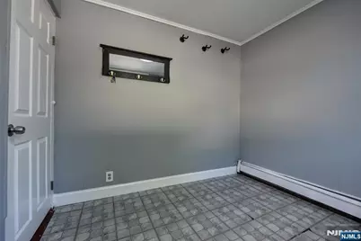 72 Newark Avenue, Paterson, NJ 07503 - Photo 3