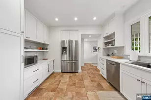 14 Holland Terrace, Montclair, NJ 07042 - Photo 15