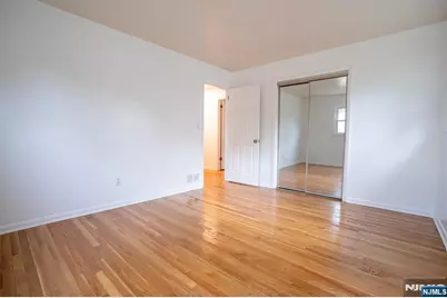 338 Main Street, New Milford, NJ 07646 - Photo 17