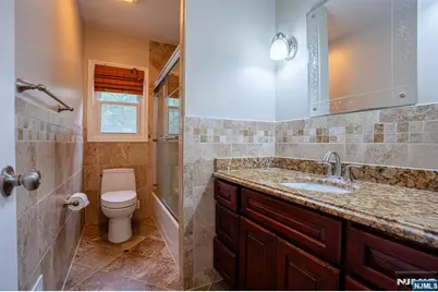 338 Main Street, New Milford, NJ 07646 - Photo 25