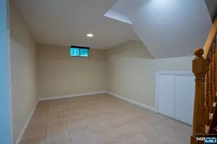 338 Main St, New Milford, NJ 07646 - Photo 27